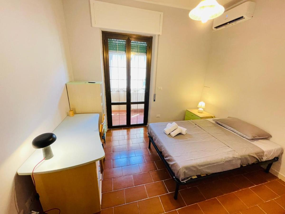 Ferienwohnung Darsena Fiumicino With Free Parking Exterior foto
