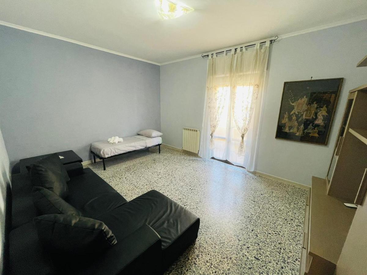 Ferienwohnung Darsena Fiumicino With Free Parking Exterior foto