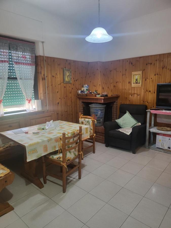 Ferienwohnung Darsena Fiumicino With Free Parking Exterior foto